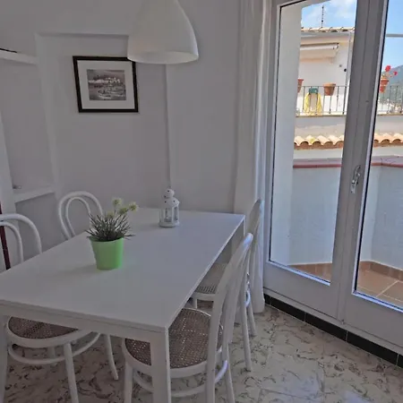 Appartement Lets Holidays Estolt Terrace *